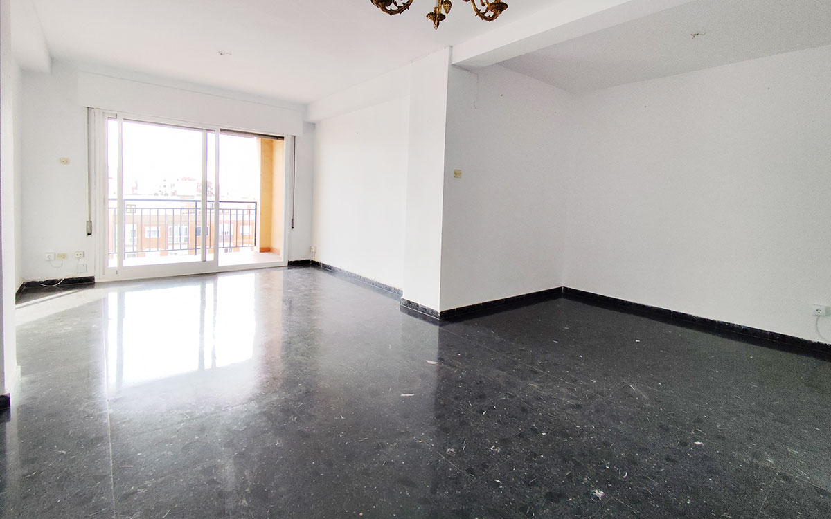 Piso en Alameda de San Antón | El Nido Inmobiliaria